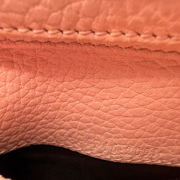 Gucci Pink Leather Compact Wallet - Picture 7 of 9